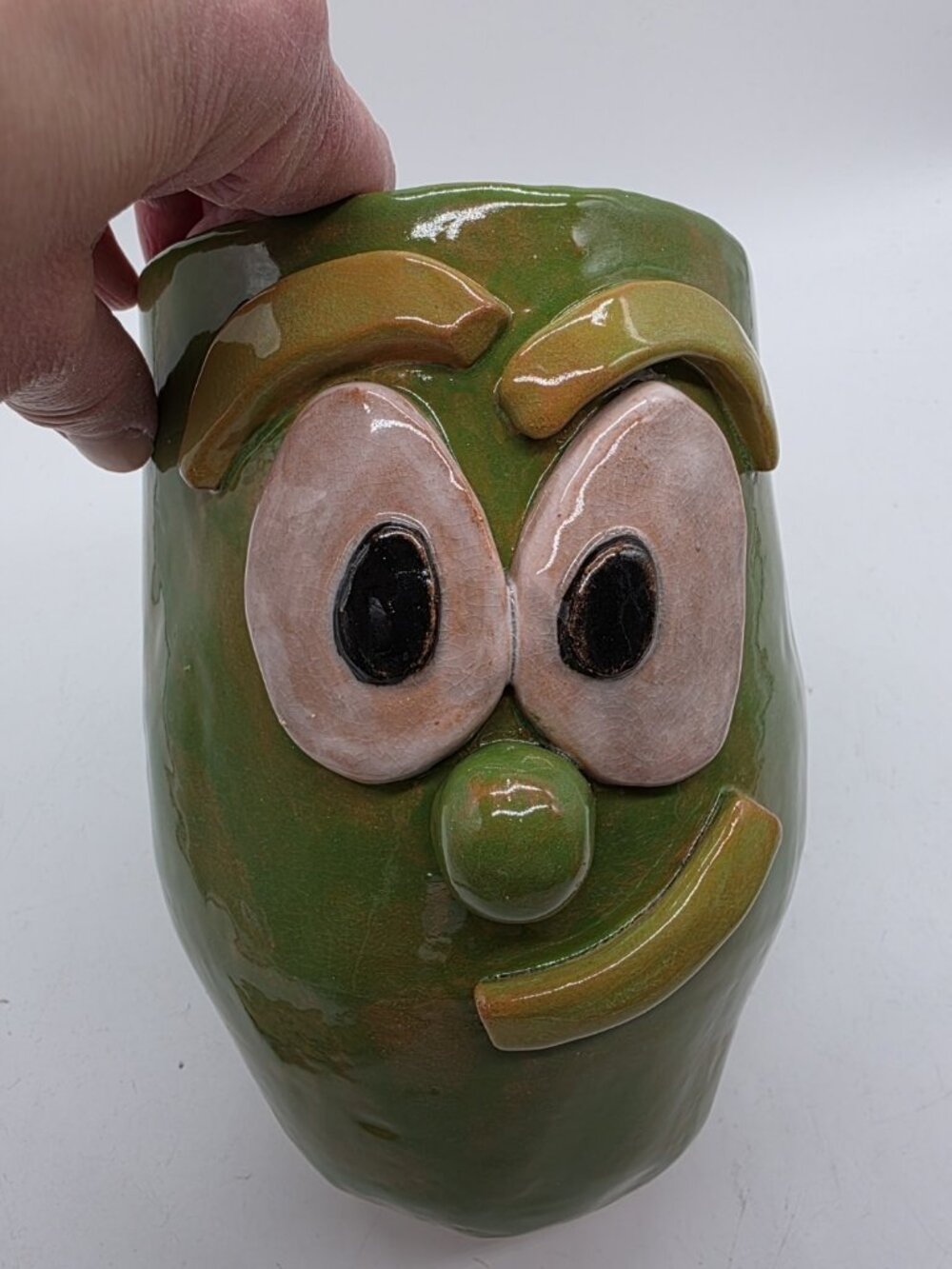 Art Pottery Green 3D Face Planter Pot Gumby Veggie Tales Whimsical Signed DA - Picture 10 of 11